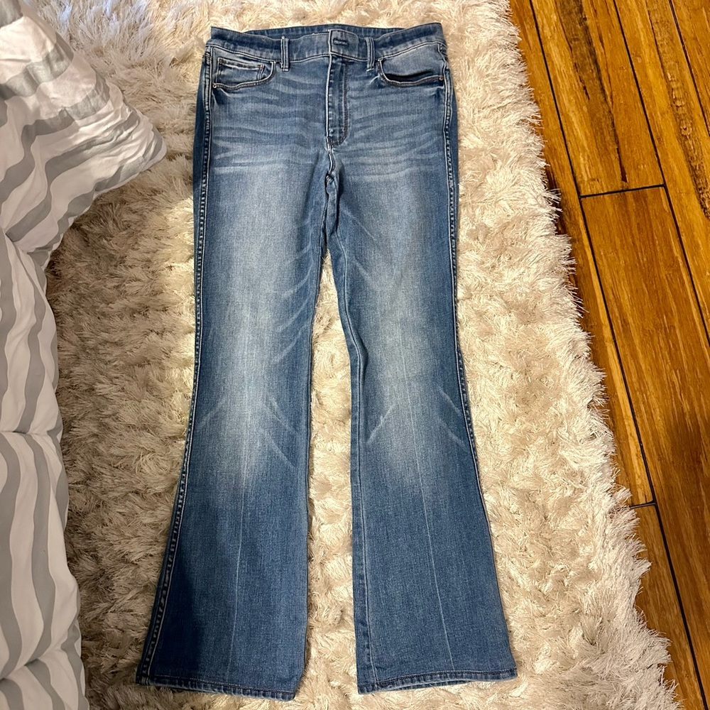 White House Black Market skinny flare Jean